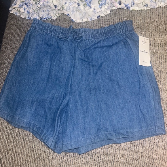 Mixed Girls' Skirt & Short Lot - Navy, Black, Pink, Chambray, Floral - Picture 7 of 11